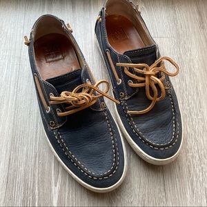 Pre-loved Frye shoes size 9.5